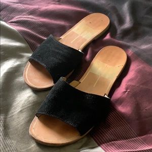 Black Dolce Vita Slides